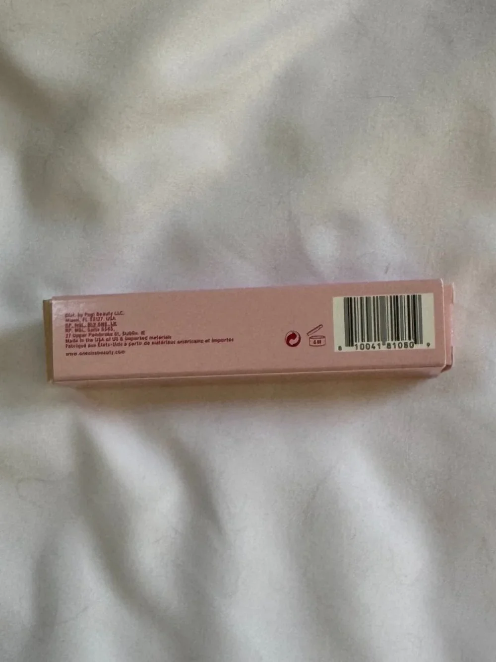 One / Size Turn Up the Base Butter Silk Concealer, Fair 4